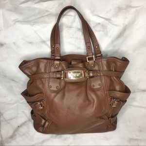 Michael Kors Gansevoort brown leather tote. 🔴SOLD🔴